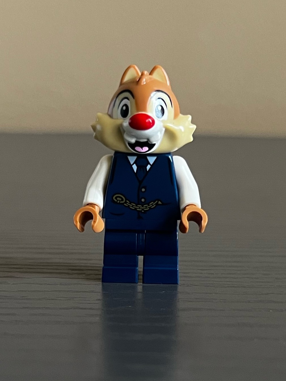 LEGO Disney Dale Minifigure dis046 From set 71044 Disney Train and Station